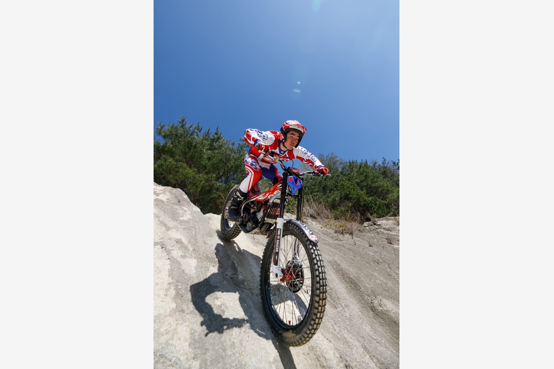 板橋薫平が撮影した「山崎選手プロモーション撮影」の写真