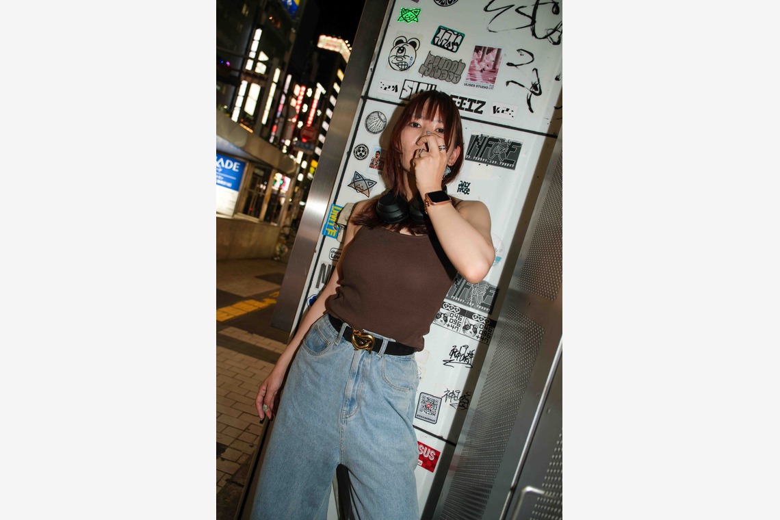 阿比留仁虎が撮影した「プロフィール」の写真