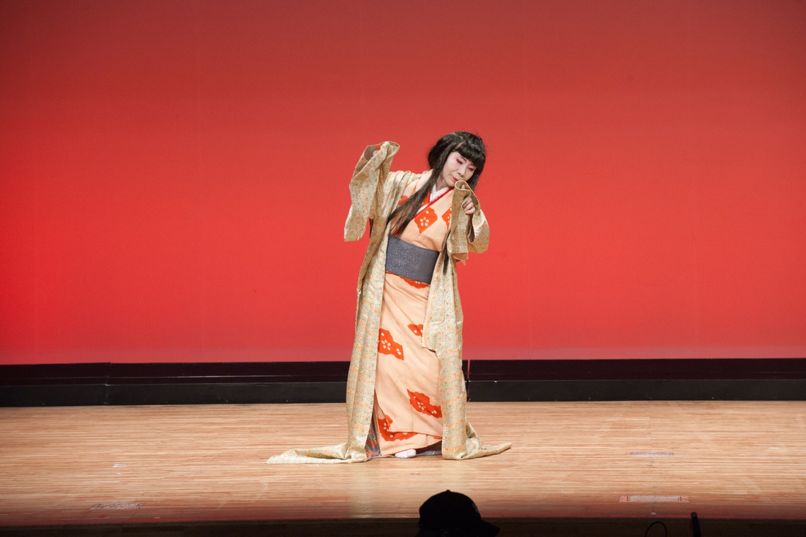 十時写真事務所が撮影した「踊り」の写真