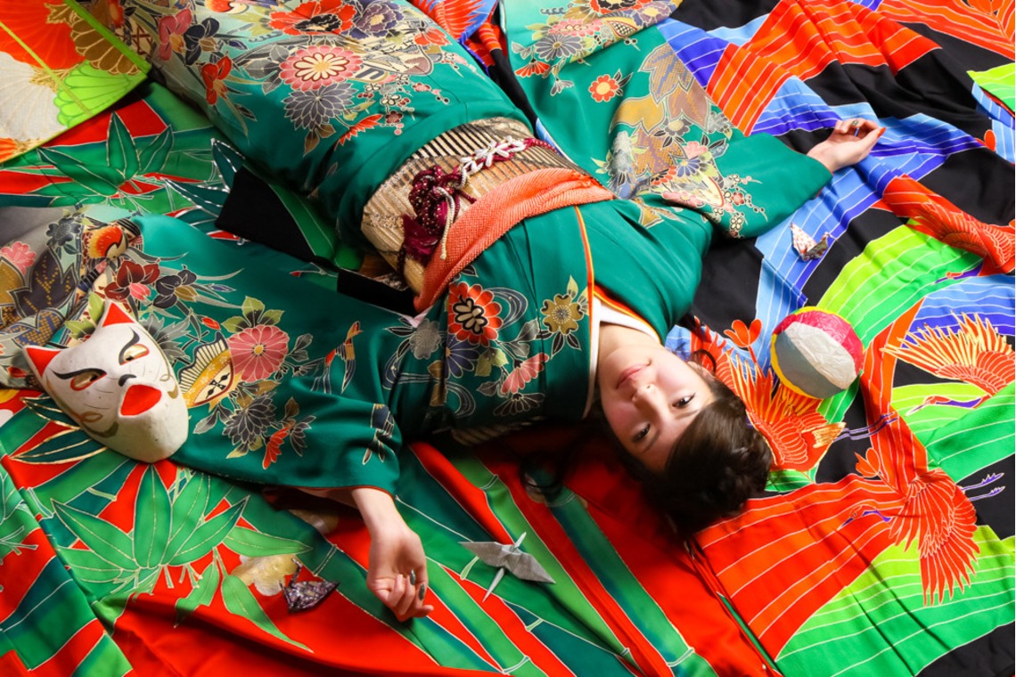 スマイルハンターが出張撮影した家族写真(キッズ,ベビーフォト)などが写った「成人式フォト」の家族写真