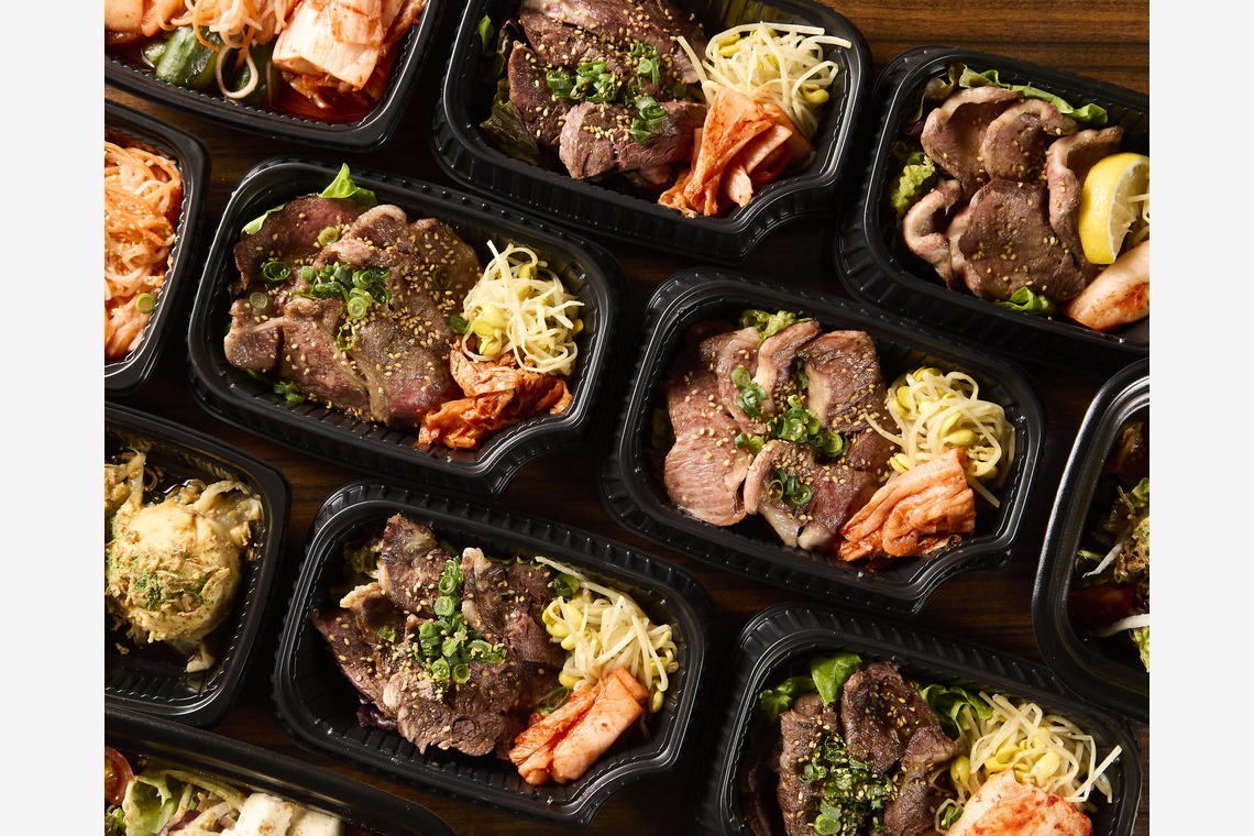 studio aluc ~スタジオ アルク~が撮影した「炭火焼肉3丁目」の写真