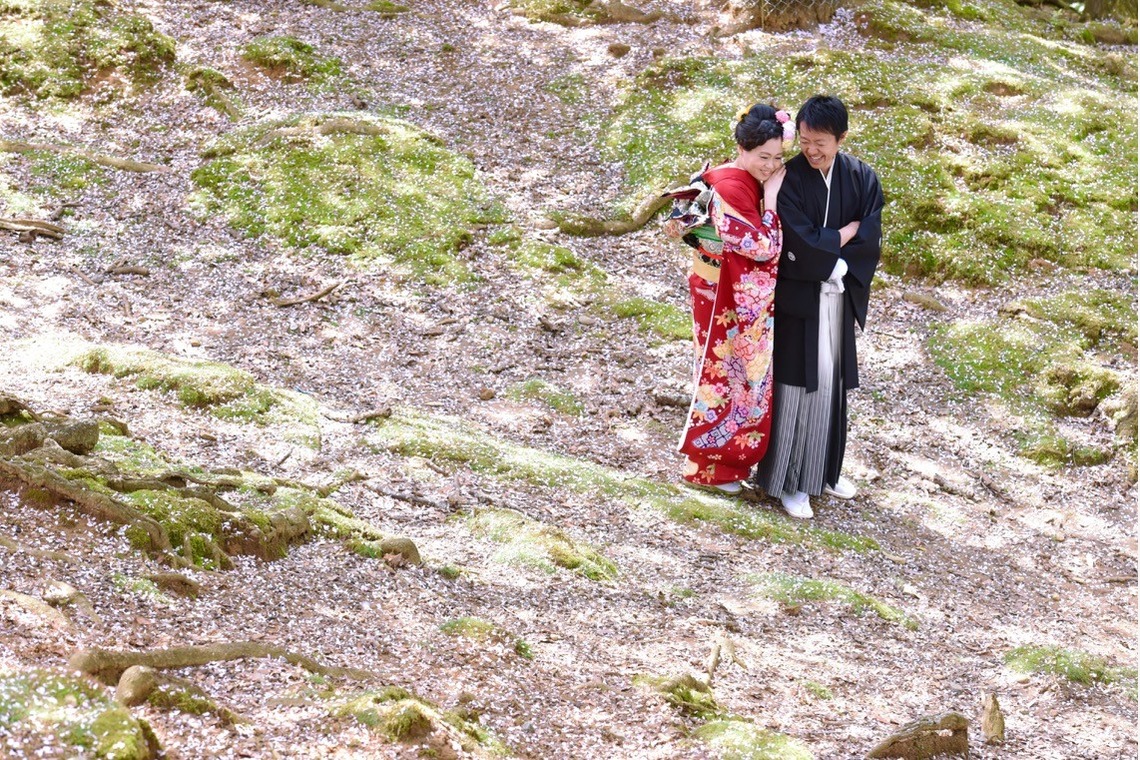 キキフォトワークスが撮影した「桜の季節の和装前撮り」の写真