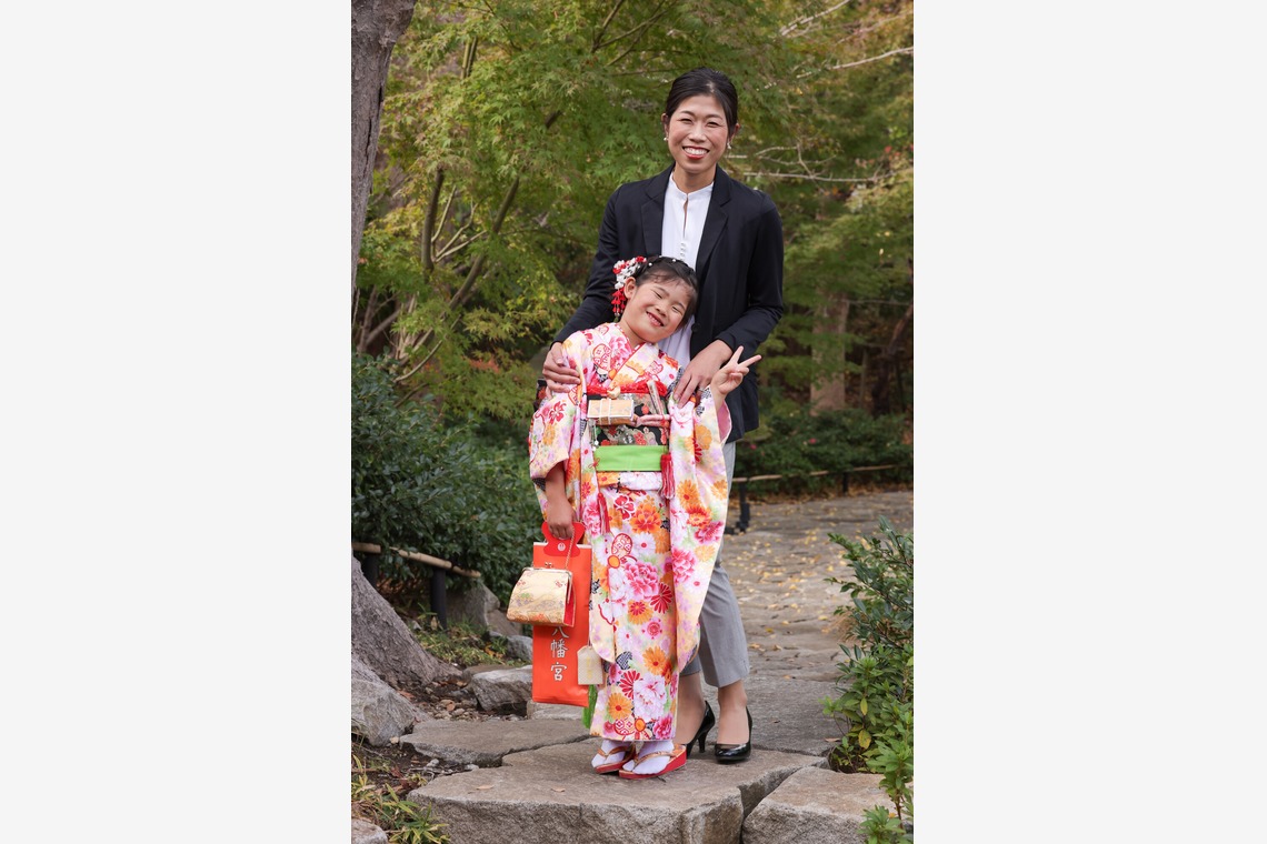 猫田晃広が出張撮影した家族写真(キッズ,ベビーフォト)などが写った「七五三撮影」の家族写真