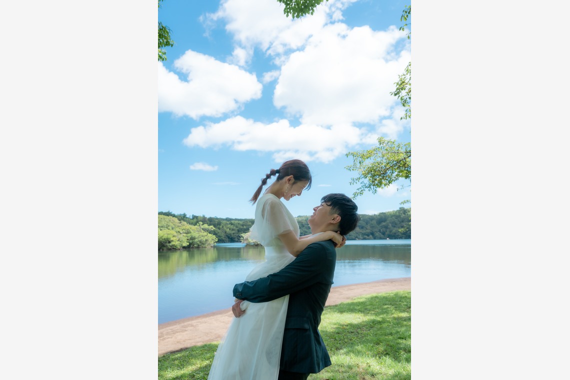 鈴木美咲が撮影した写真のアルバム「一碧湖でウェディングフォト」