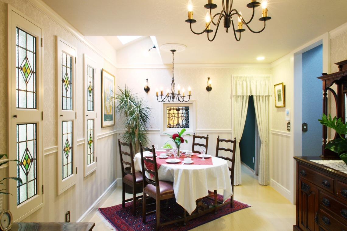 森安　照が撮影した写真のアルバム「インテリア」