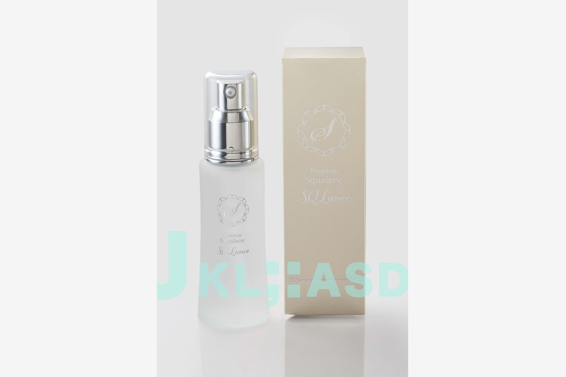 西原毅が撮影した「ジュエリーetc」の写真