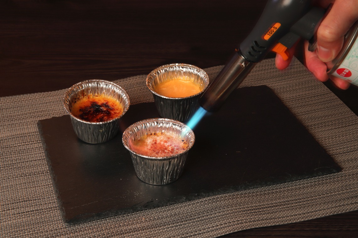 日高恵が撮影した「自宅スタジオ」の写真