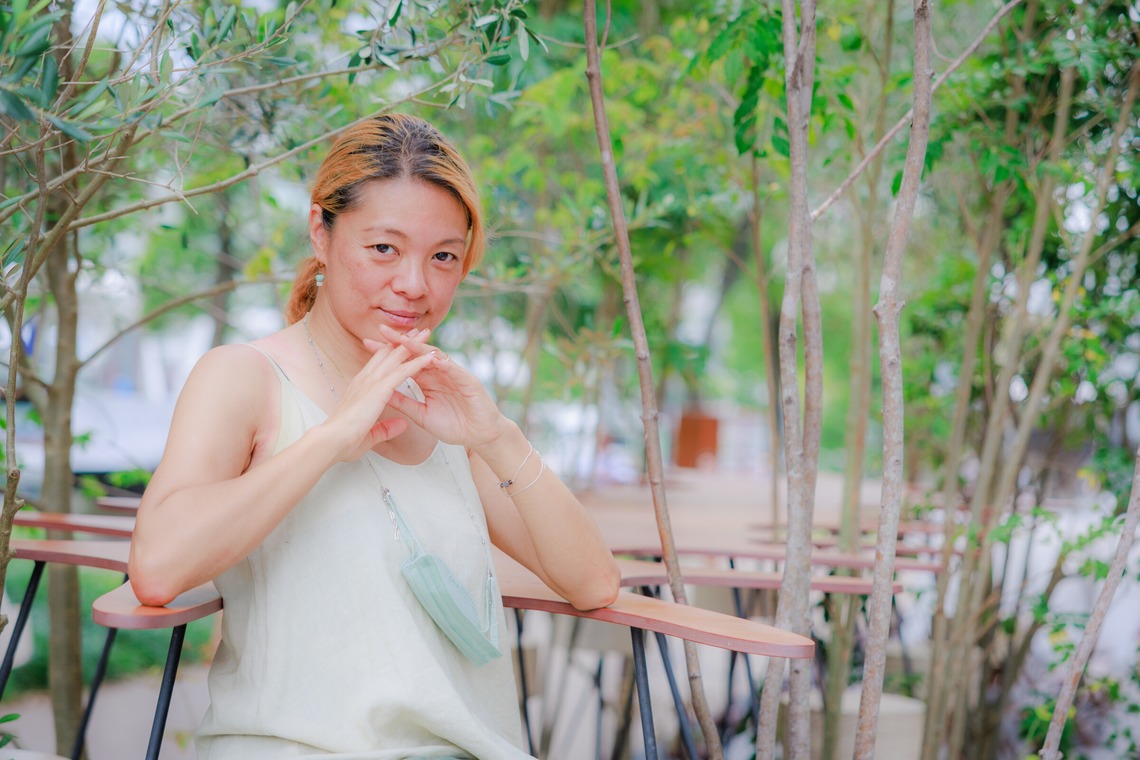 ちずカメラが撮影した「女性」の写真