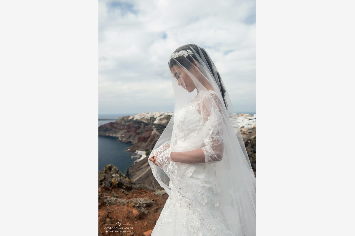 Olga Chalkiadakiが撮影した写真のアルバム「サントリーニウェディング写真」