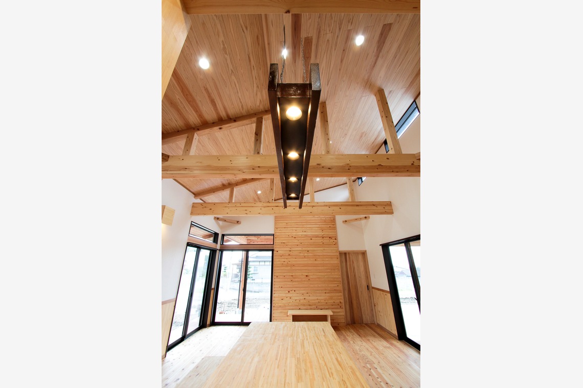 隈元智子が撮影した「家」の写真