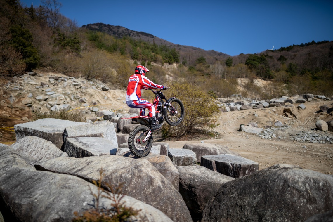 板橋薫平が撮影した「山崎選手プロモーション撮影」の写真