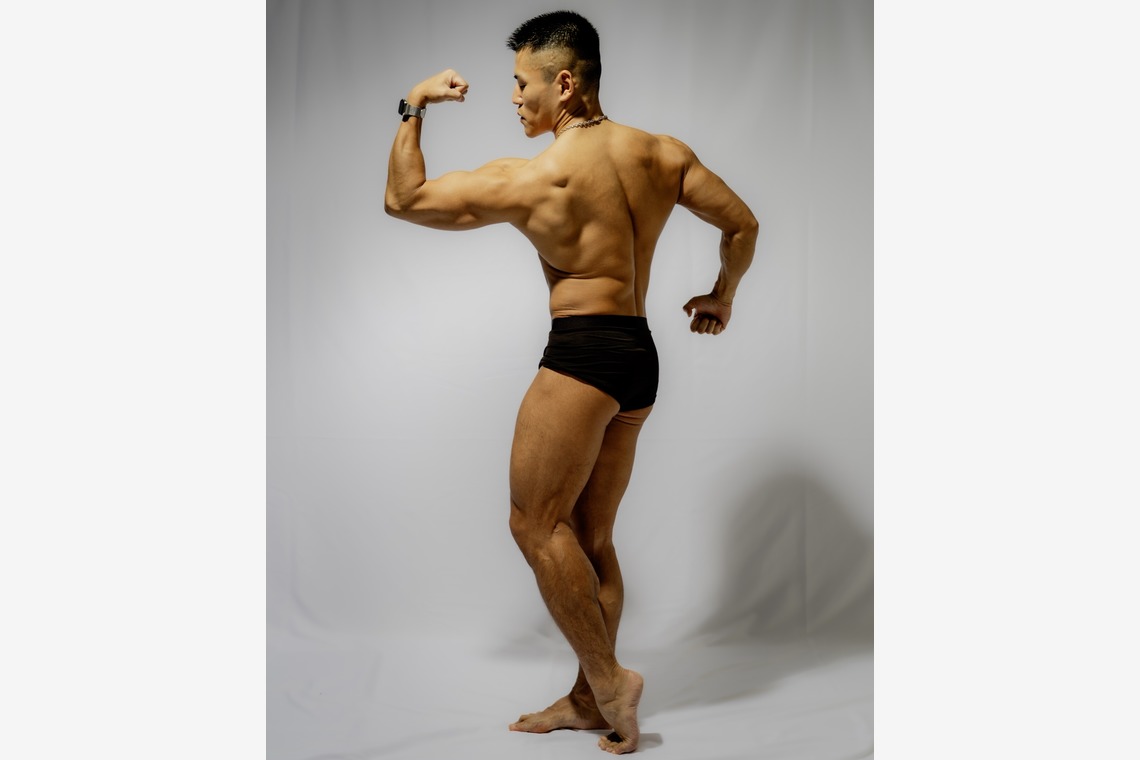 星野　蓮が撮影した写真のアルバム「ボディメイク・ポージング撮影（スタジオ／埼玉・新座）」