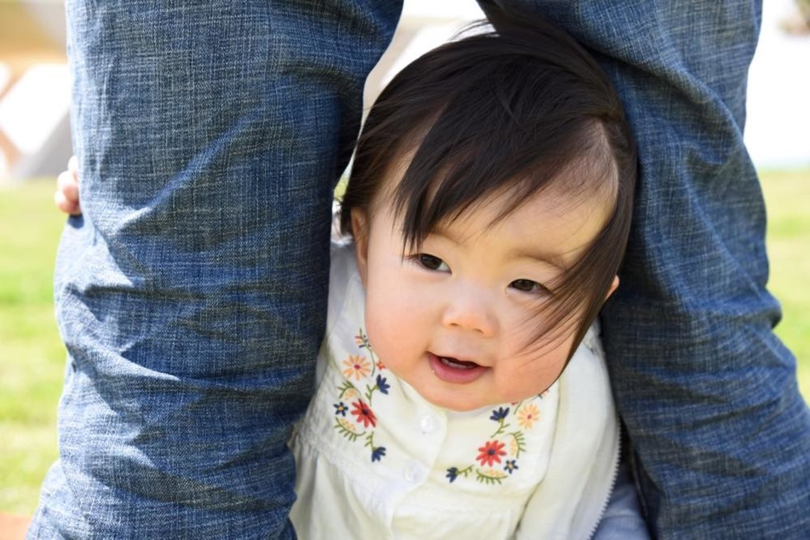 Avenir（山宮 敏明）が出張撮影した家族写真(キッズ,ベビーフォト)などが写った「ビーチファミリーフォト」の家族写真