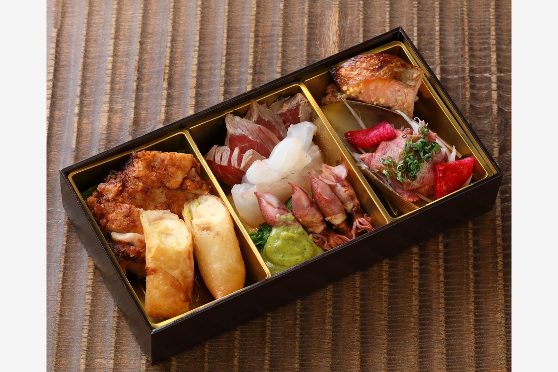 森安　照が撮影した写真のアルバム「和食弁当・洋食弁当・中華弁当」