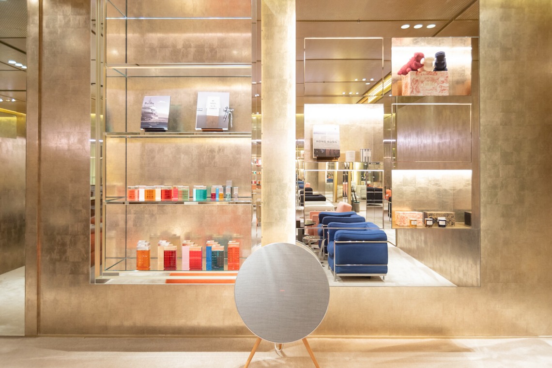 眞田 厚司が撮影した「建物内観物件」の写真