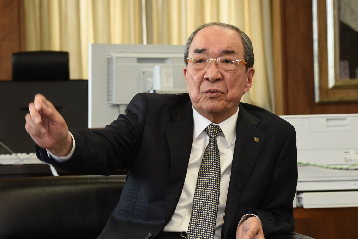 スタジオ　アクティビストが撮影した写真のアルバム「BtoB」