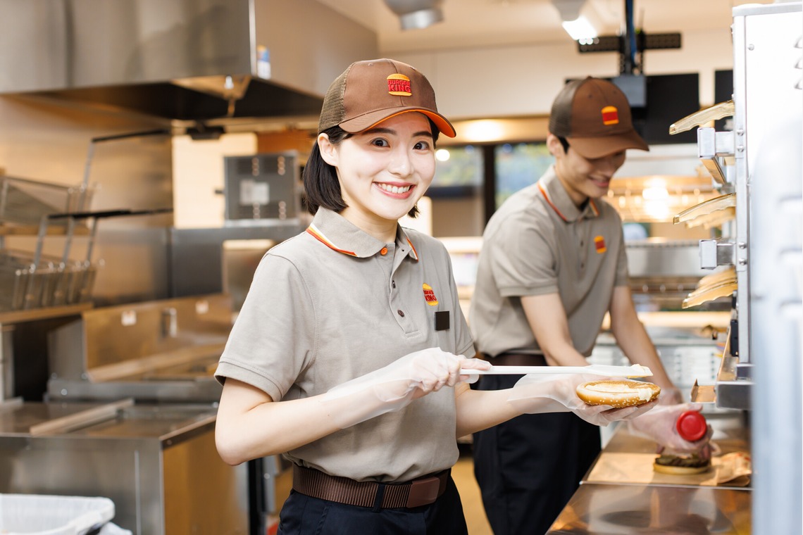 Yusuke Usuiが撮影した「マイナビバイト様 バーガーキング 求人広告撮影」の写真