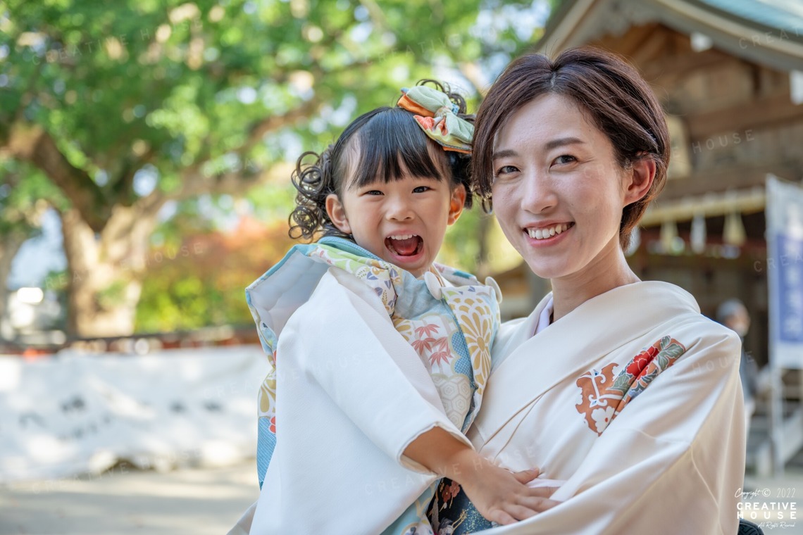 CREATIVE HOUSEが出張撮影した家族写真(キッズ,ベビーフォト)などが写った「七五三」の家族写真