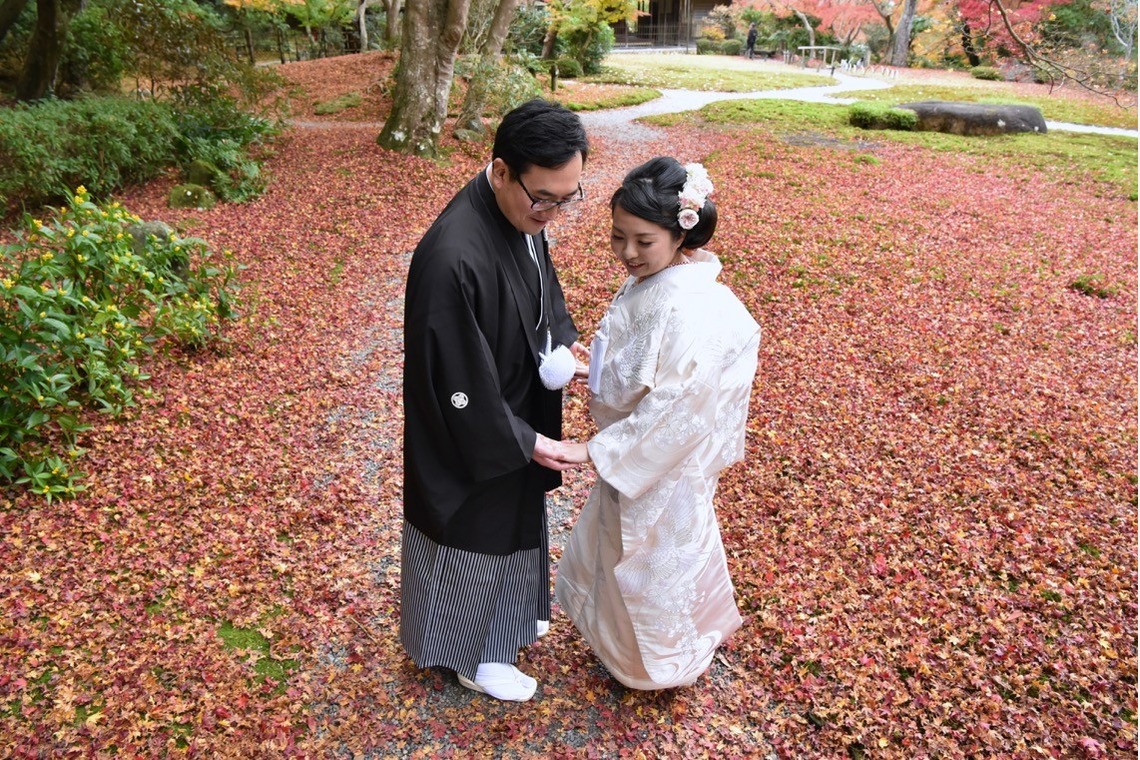キキフォトワークスが撮影した「Pre Weddingphotoshoot at Nara with kimono in autumn to winter」の写真