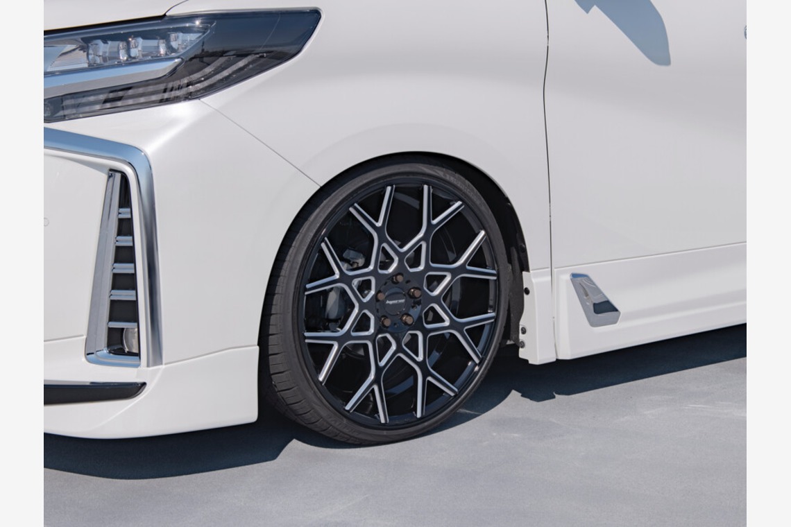 有限会社　澤田スタジオが撮影した写真のアルバム「自動車、ホイール」