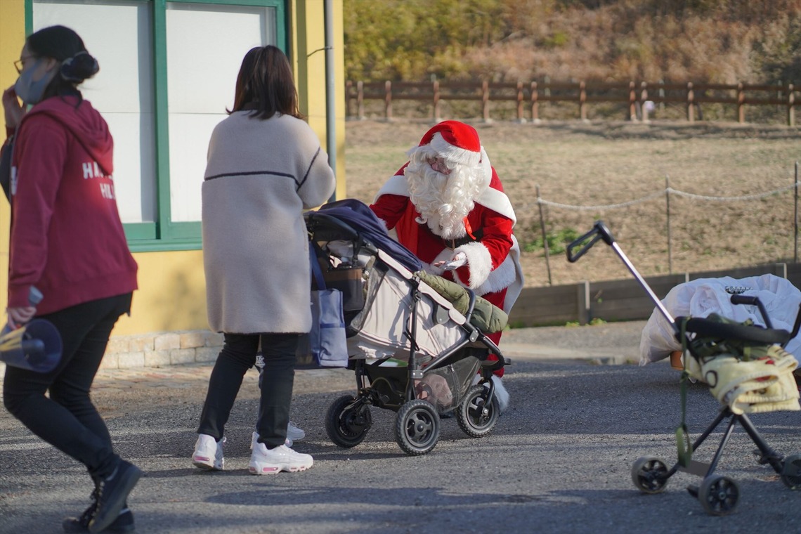 勇元翔が撮影した「イベント、アルバム、サンタクロース、クリスマス」の写真
