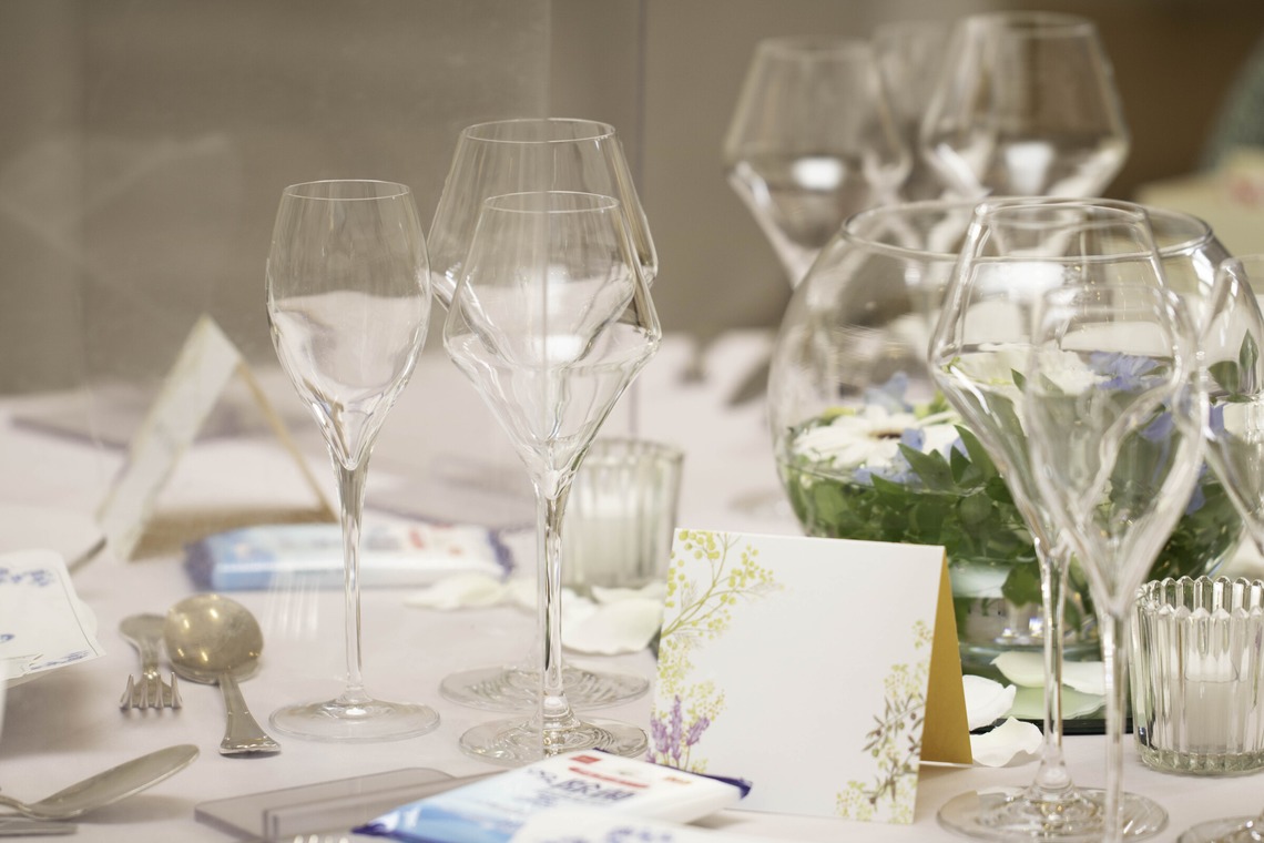 ミヤタカズコが撮影した写真のアルバム「ウエディングフラワー」