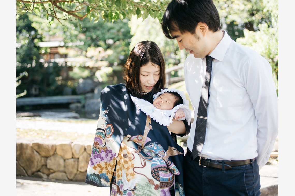 植村由理が出張撮影した家族写真(キッズ,ベビーフォト)などが写った「お宮参り　＠湯島天神」の家族写真