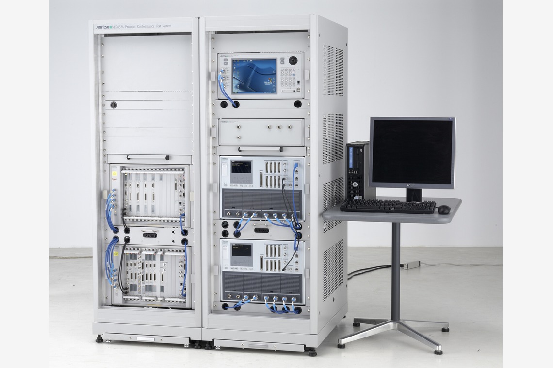 ディス・ワンが撮影した写真のアルバム「産業機械撮影」