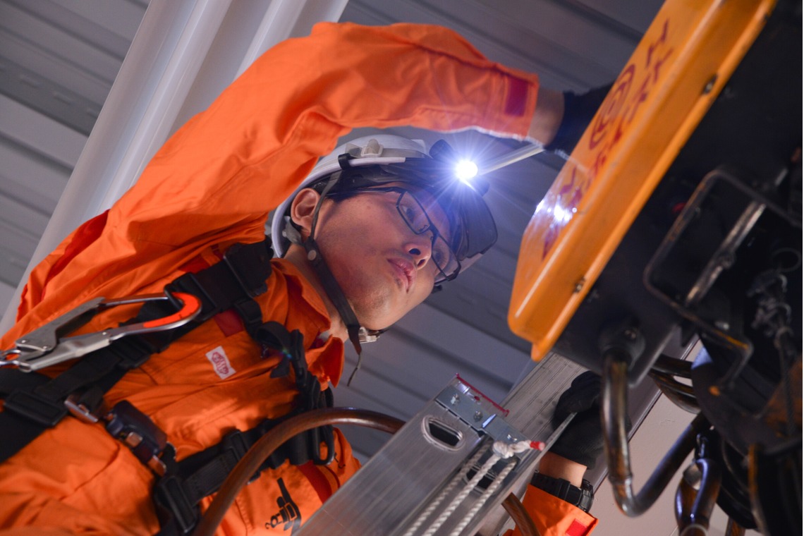 スタジオ　アクティビストが撮影した写真のアルバム「Studio Activist Album」