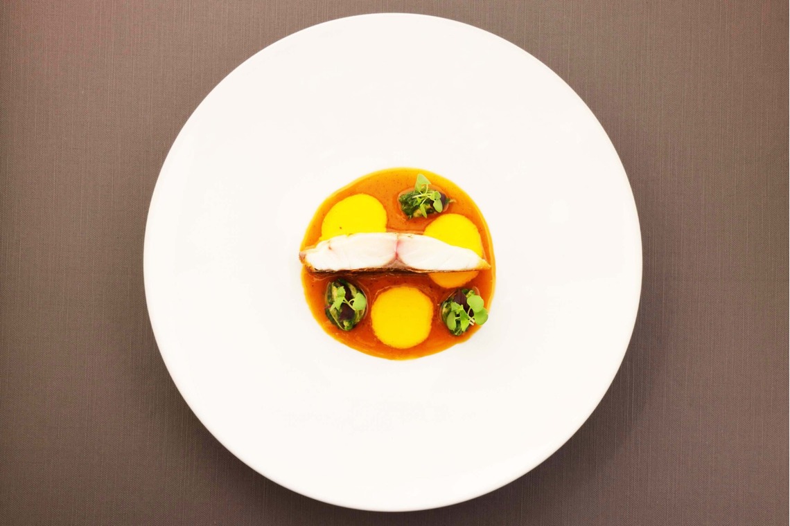 森安　照が撮影した「真俯瞰・ヨリ・集合」の写真