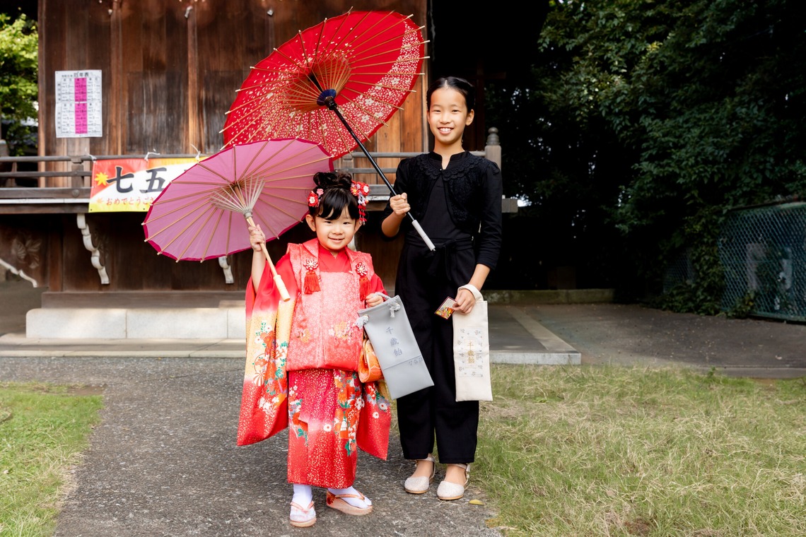 出張撮影くろさわが出張撮影した家族写真(キッズ,ベビーフォト)などが写った「七五三」の家族写真