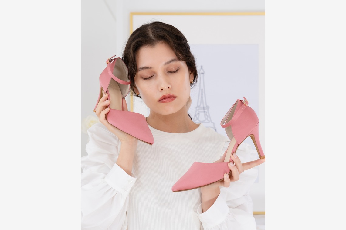 民辻亮介が撮影した「ファッションアパレル」の写真