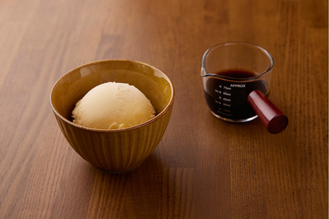 岩瀬泰治が撮影した「カフェ」の写真