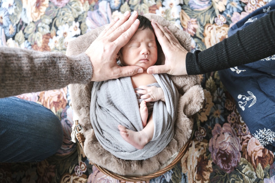 シコロハルナが撮影した「ニューボーンフォト」の写真