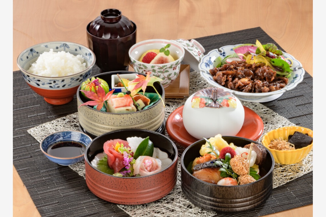 有限会社　澤田スタジオが撮影した「料理、コース、集合」の写真