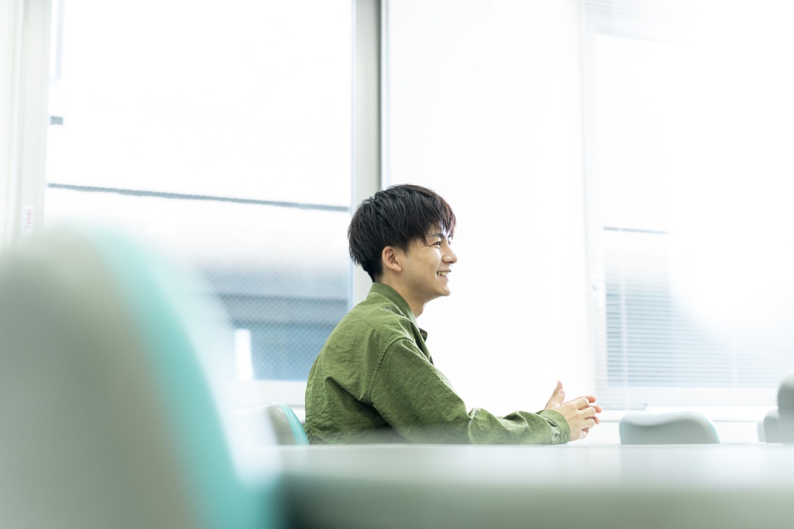 丹野雄二が撮影した「大学入学案内」の写真