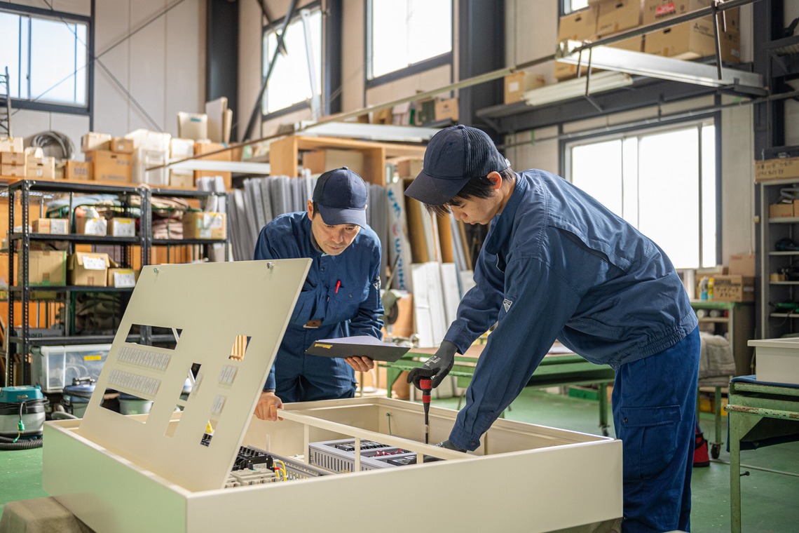 吉田佳央が撮影した写真のアルバム「電気機器メーカー様　企業紹介撮影」