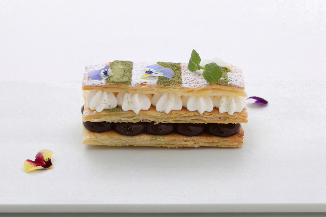 森安　照が撮影した写真のアルバム「フルーツ・ジュース」