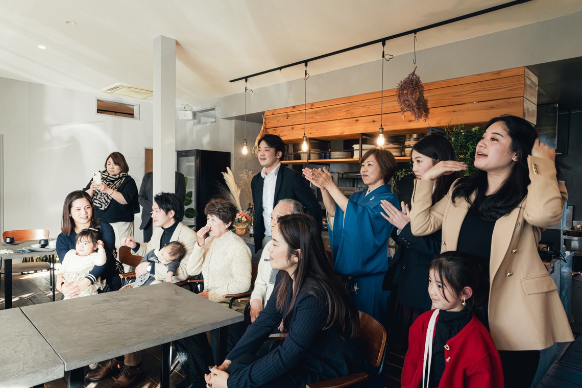 内藤駿介が撮影した「結婚式レストランパーティー」の写真