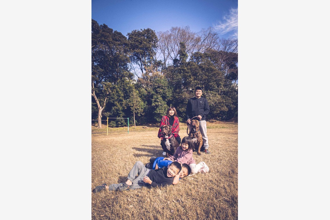 Sunstore 三條康貴が撮影した写真のアルバム「ファミリー」