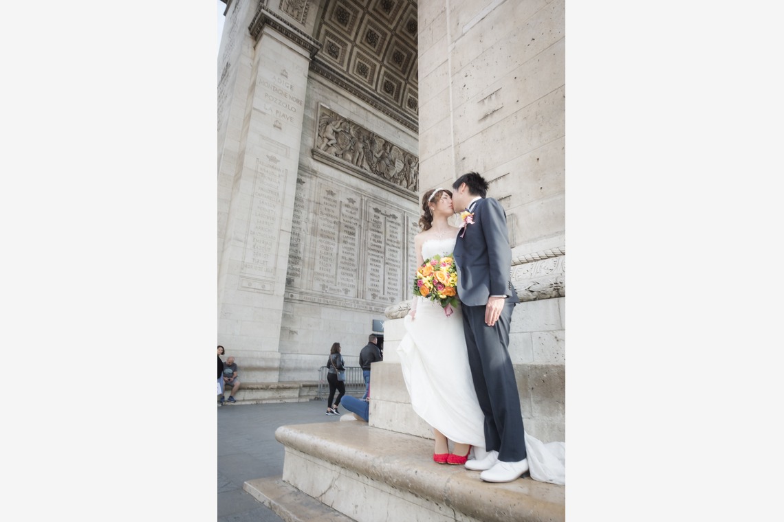 24to Produceが撮影した「パリでのフォトウェディング」の写真