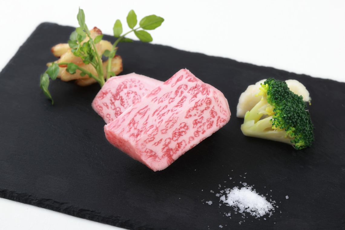 森安　照が撮影した「鉄板焼き」の写真