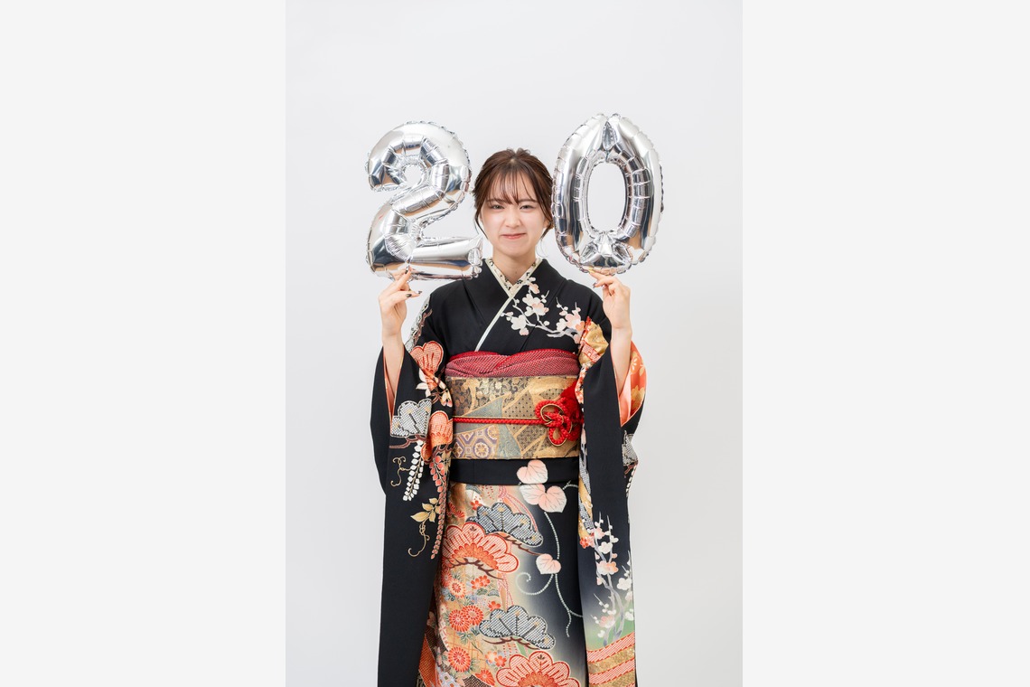 萩原　蔵志が撮影した写真のアルバム「成人式前撮り（スタジオ）」