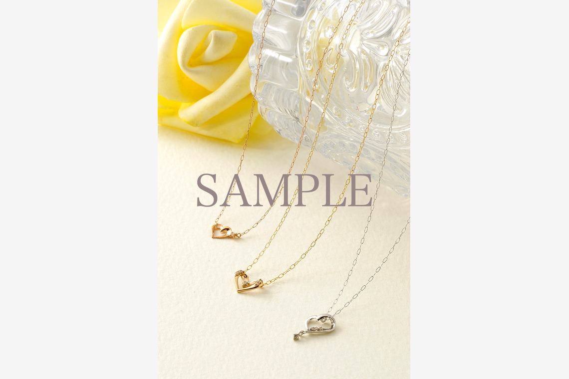 TOKOが撮影した写真のアルバム「静物」