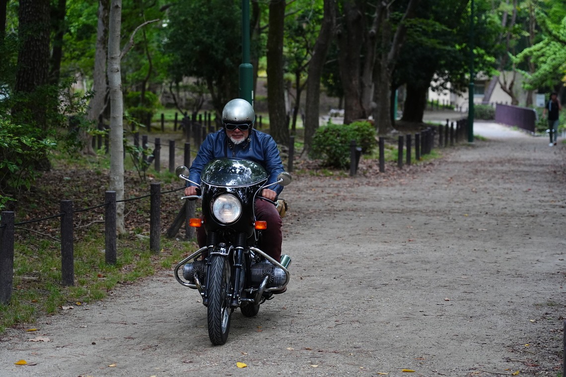 モーメントが撮影した写真のアルバム「オールドバイク」