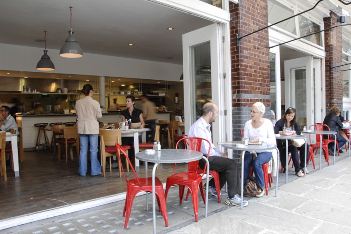 Album of the Wedding, Bridal taken by Lucky Sliver Sixpence - Hipster London ( location reference images) 