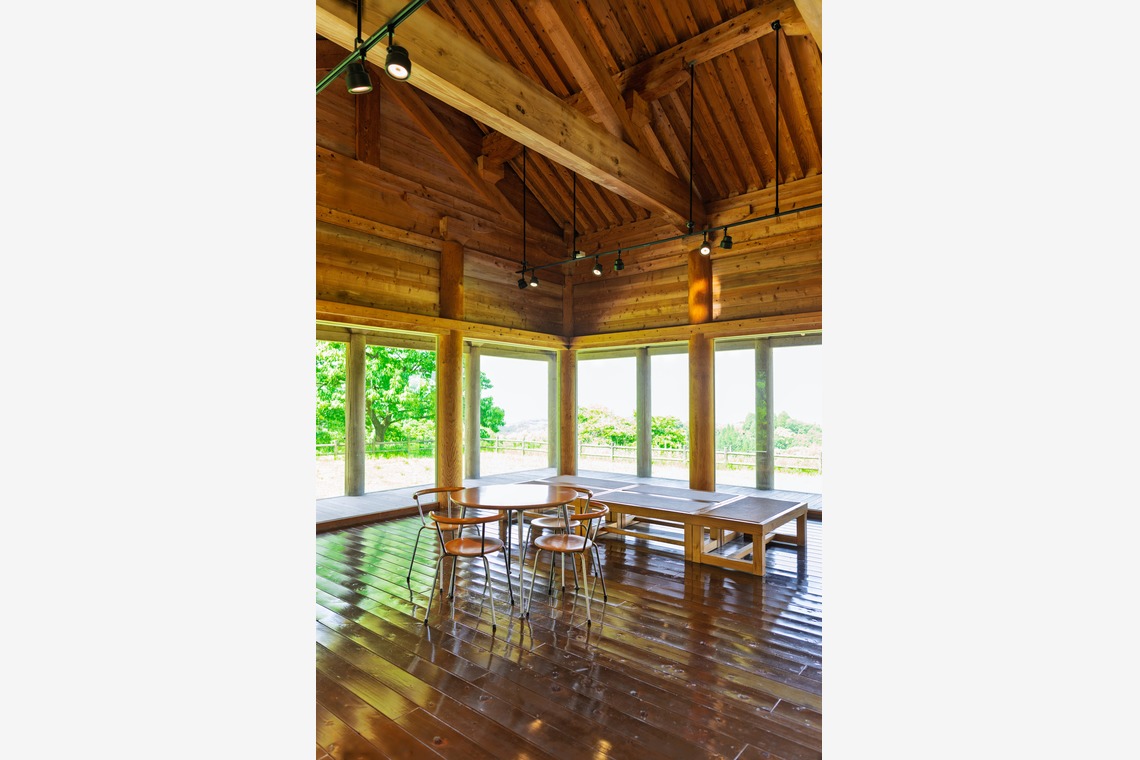 大塚由充が撮影した写真のアルバム「建物・建築物」