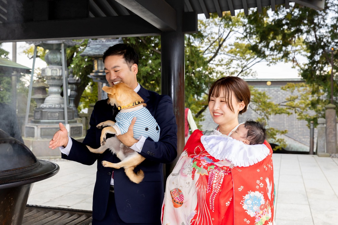 出張撮影くろさわが出張撮影した家族写真(キッズ,ベビーフォト)などが写った「お宮参り」の家族写真