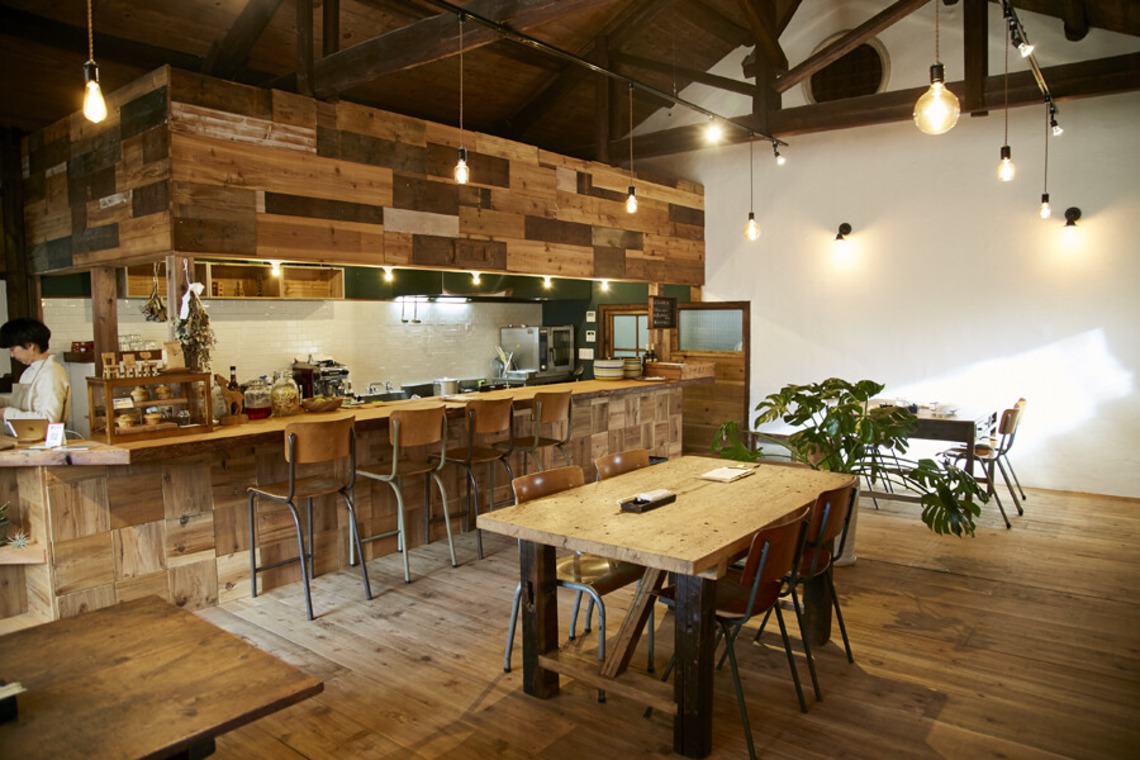 株式会社SANYO-CYP studioUPが撮影した写真のアルバム「店舗取材」