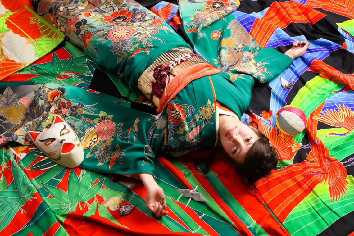 スマイルハンターが出張撮影した家族写真(キッズ,ベビーフォト)などが写った「成人式フォト」の家族写真